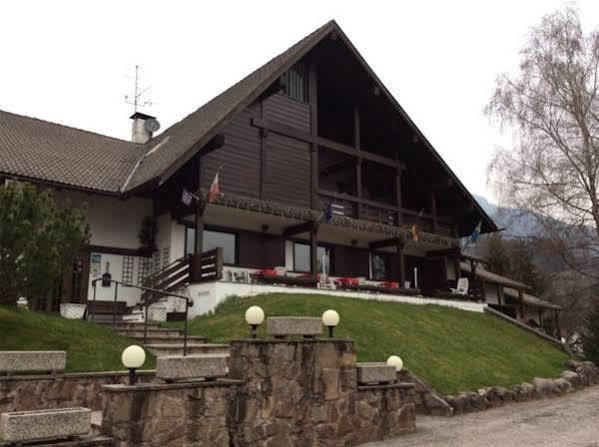 Hotel Panorama Cavalese Zewnętrze zdjęcie